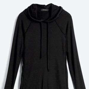 LAILA JAYDE Quinne Hooded Knit Top